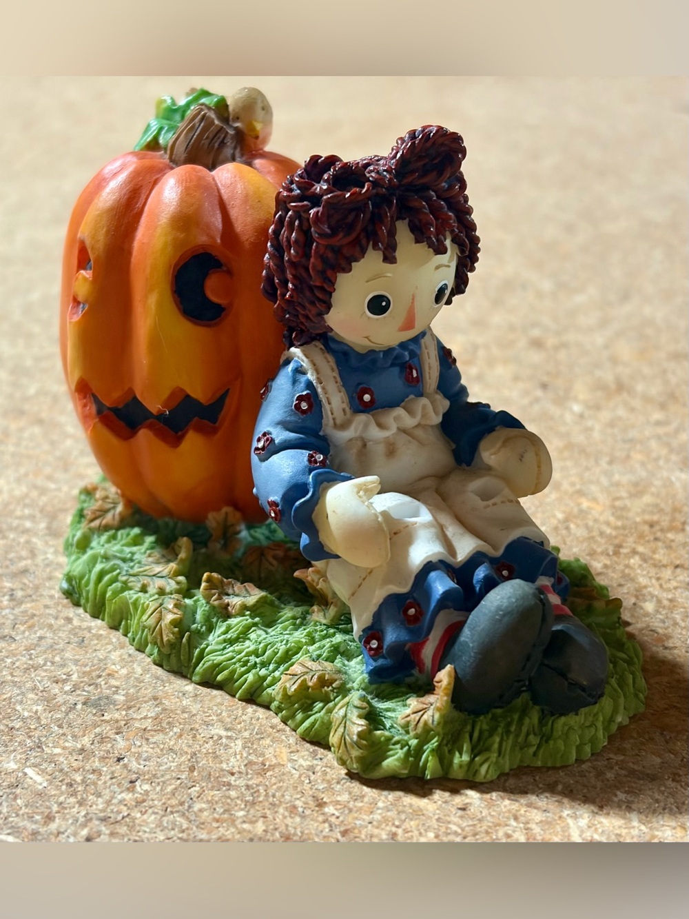 Enseco Raggedy Ann And Andy Get Into The Halloween Spirit Figurine #104394